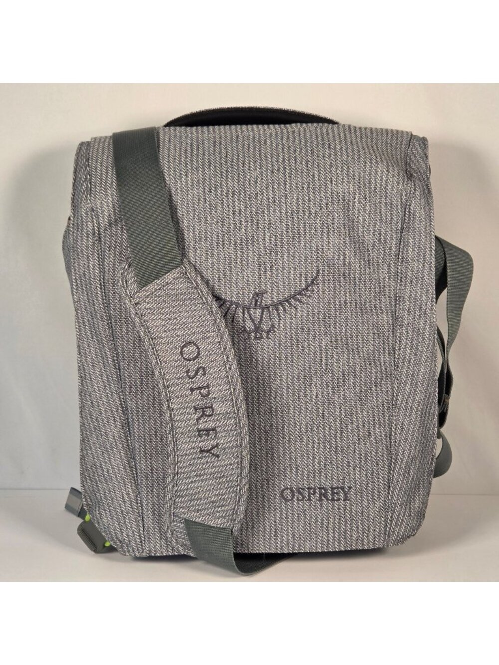Osprey Nano Port Lightweight Travel Shoulder Tech Bag Gray & Green
